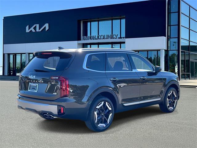 new 2025 Kia Telluride car, priced at $42,220