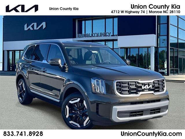 new 2025 Kia Telluride car, priced at $42,220