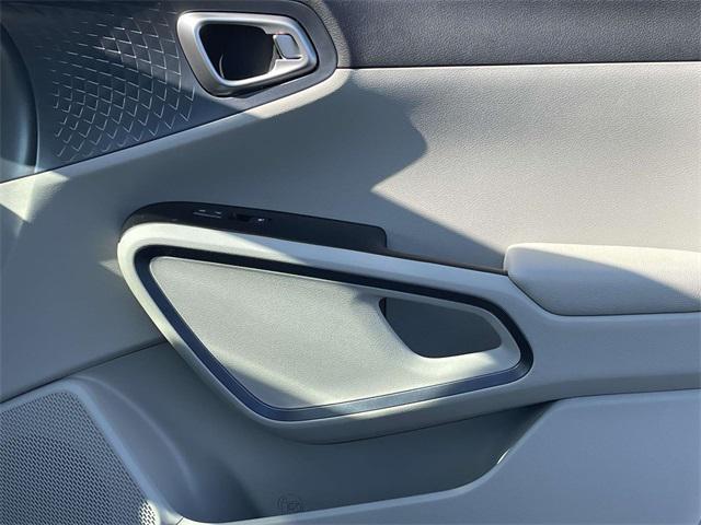 new 2025 Kia Soul car, priced at $25,281