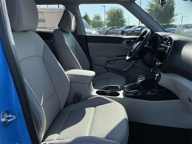 new 2025 Kia Soul car, priced at $25,281
