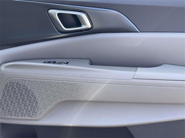 new 2026 Kia Carnival car, priced at $37,401