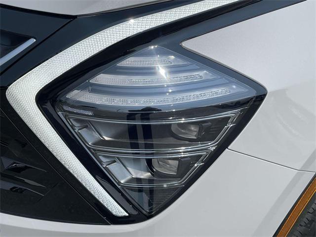 new 2025 Kia Sportage car, priced at $32,842