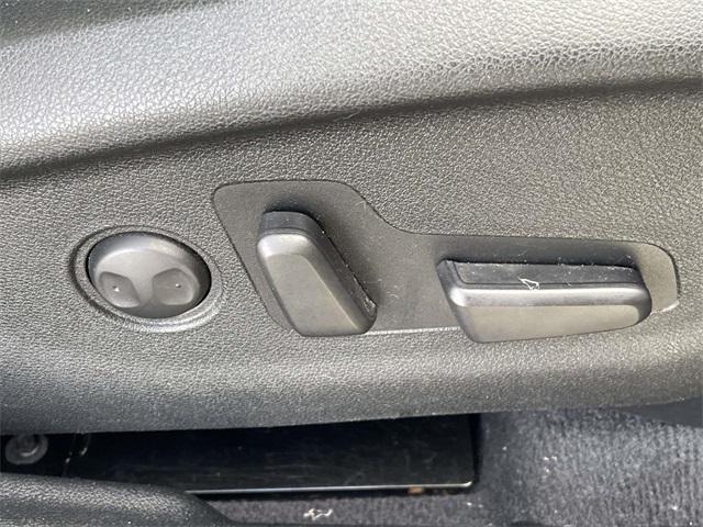 used 2019 Kia Sorento car, priced at $16,870