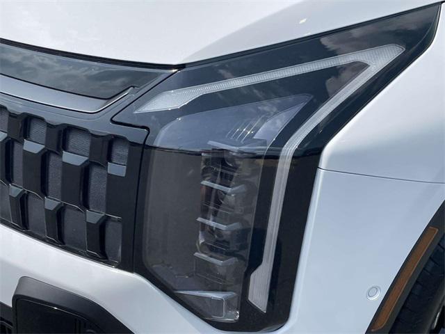 new 2026 Kia Sportage car, priced at $40,305