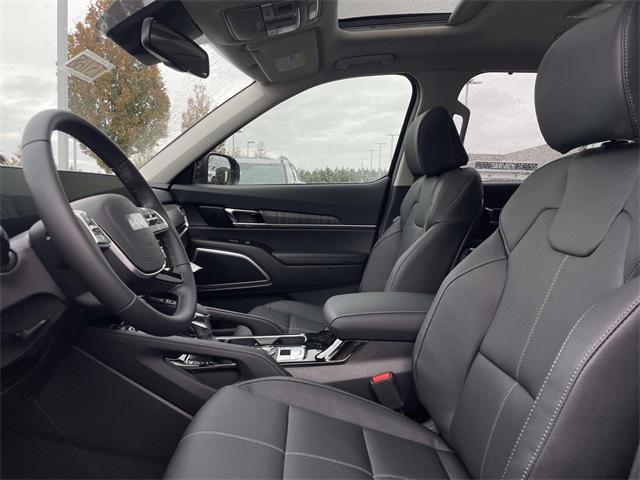 new 2025 Kia Telluride car, priced at $42,756