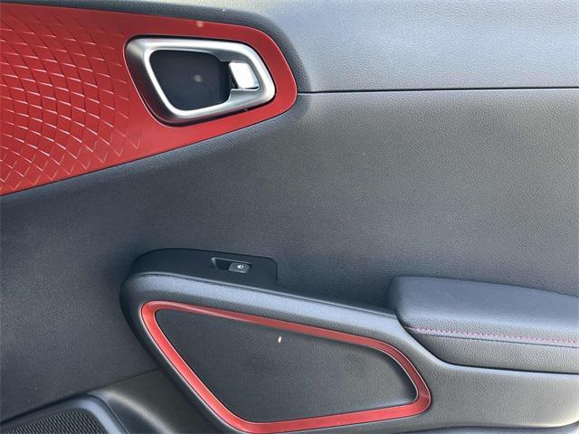 new 2025 Kia Soul car, priced at $24,601