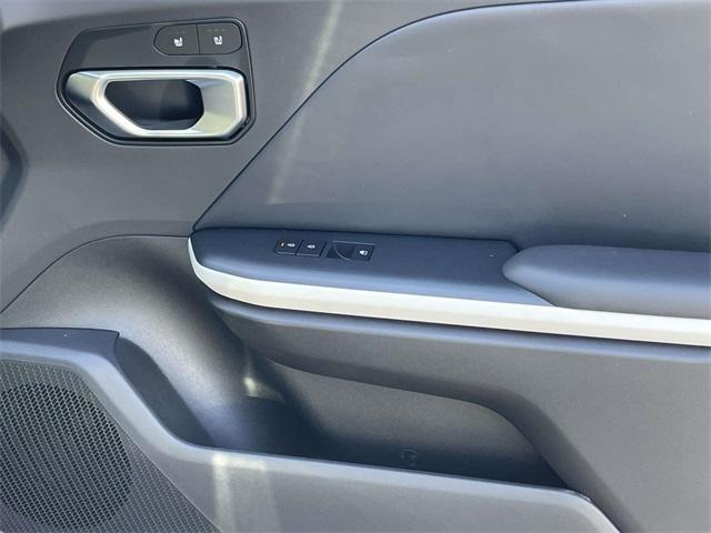 new 2025 Kia K4 car, priced at $26,640