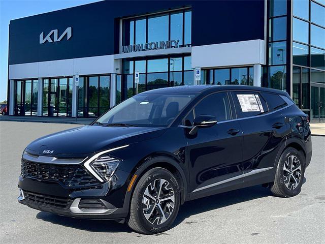 new 2025 Kia Sportage car, priced at $29,184