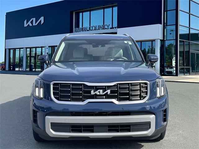 used 2023 Kia Telluride car, priced at $34,400