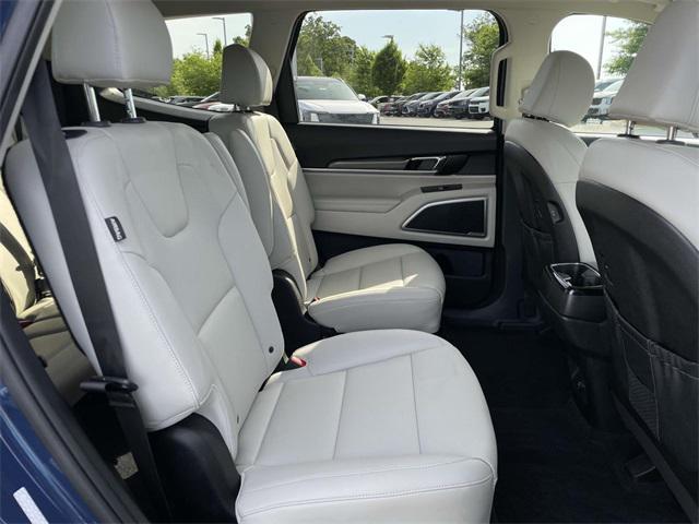 used 2023 Kia Telluride car, priced at $34,400