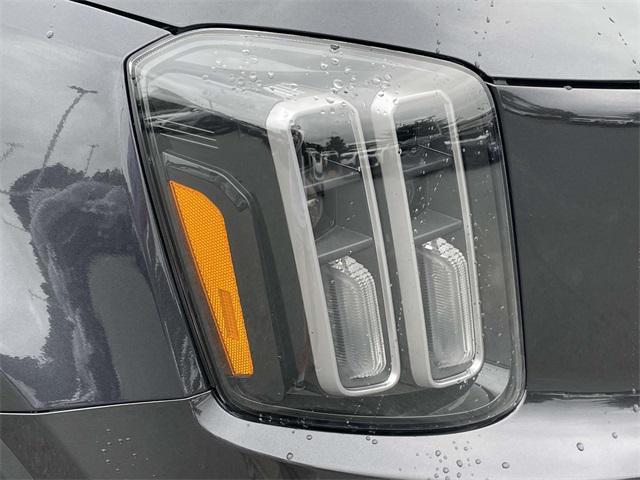 new 2025 Kia Telluride car, priced at $40,130
