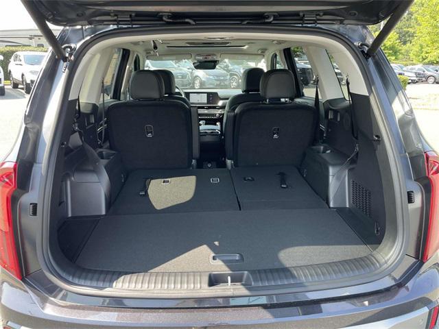 new 2025 Kia Telluride car, priced at $40,155