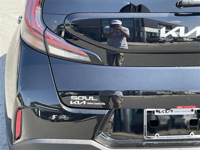 new 2025 Kia Soul car, priced at $21,334