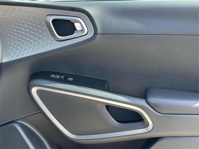new 2025 Kia Soul car, priced at $21,334