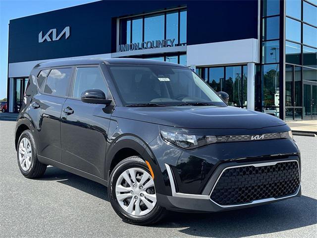 new 2025 Kia Soul car, priced at $21,334