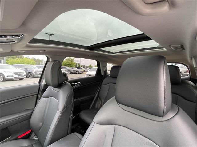 new 2026 Kia Sportage car, priced at $32,538