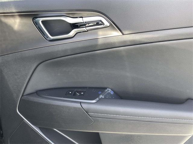 new 2026 Kia Sportage Hybrid car, priced at $40,615