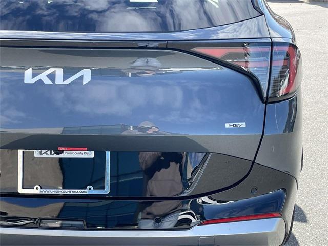 new 2026 Kia Sportage Hybrid car, priced at $40,615