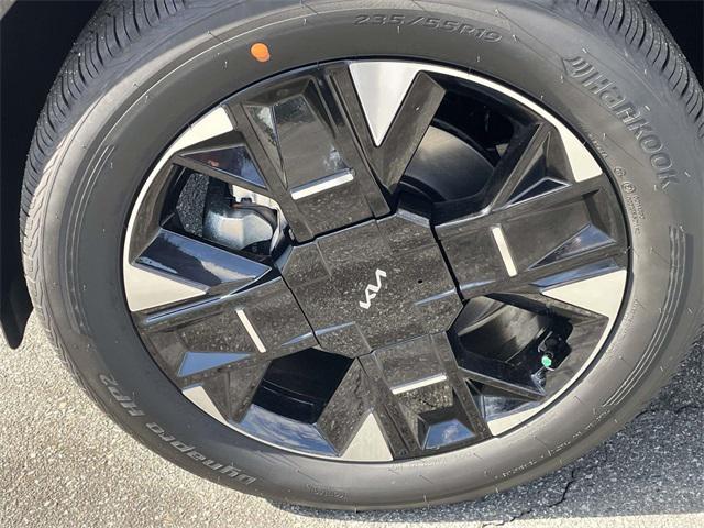 new 2026 Kia Sportage Hybrid car, priced at $40,615