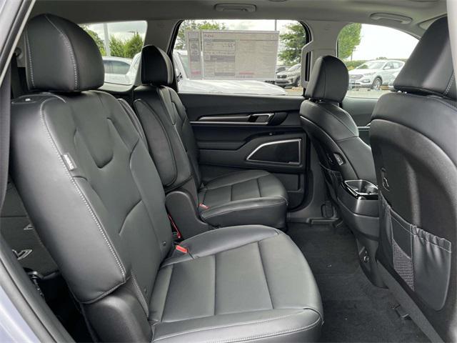 new 2025 Kia Telluride car, priced at $40,130