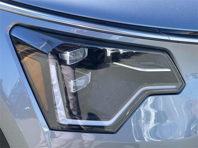 new 2025 Kia Niro car, priced at $40,193