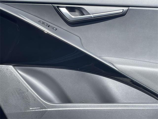 new 2025 Kia Niro car, priced at $40,193