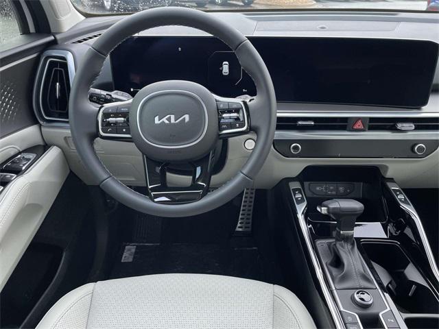 new 2025 Kia Sorento car, priced at $39,285