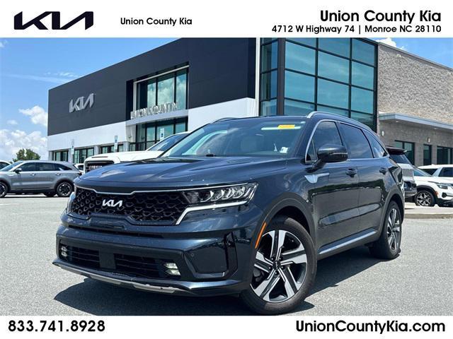 used 2023 Kia Sorento Hybrid car, priced at $28,400