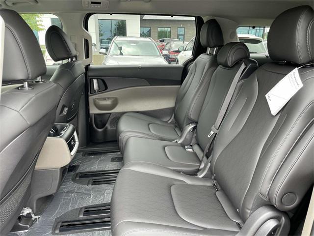 new 2026 Kia Carnival car, priced at $42,676
