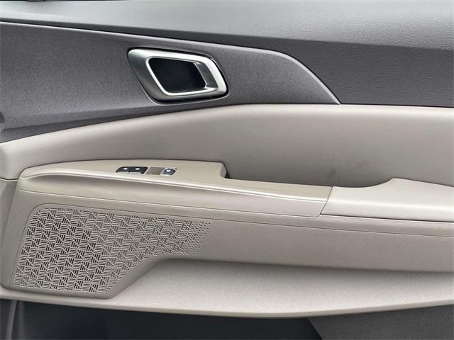 new 2026 Kia Carnival car, priced at $42,676