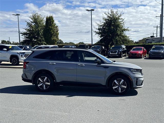 used 2023 Kia Sorento car, priced at $28,800