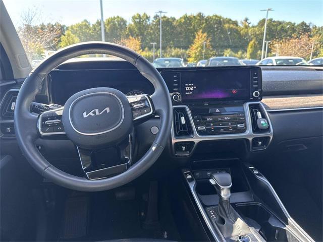 used 2023 Kia Sorento car, priced at $28,800