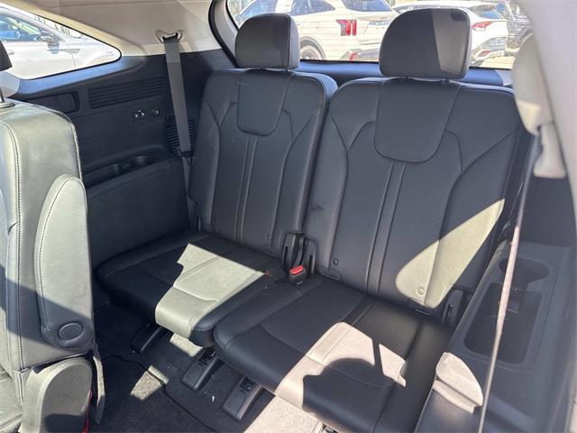used 2023 Kia Sorento car, priced at $28,800