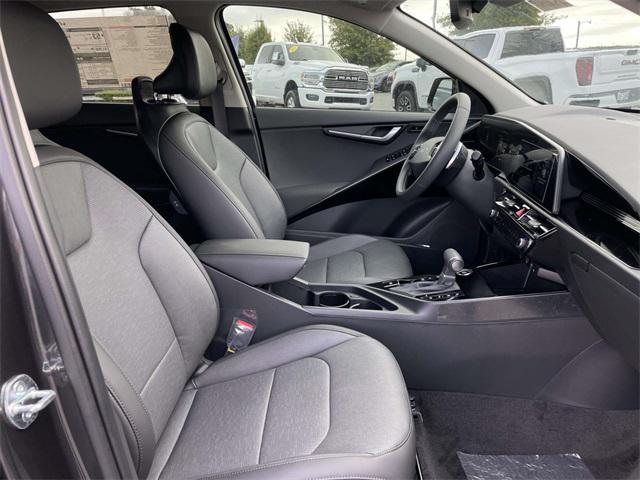 new 2025 Kia Niro car, priced at $28,960