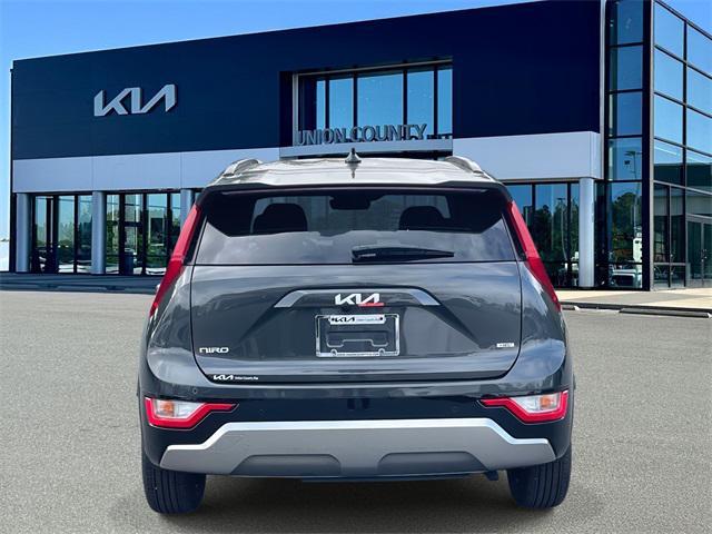 new 2025 Kia Niro car, priced at $28,960