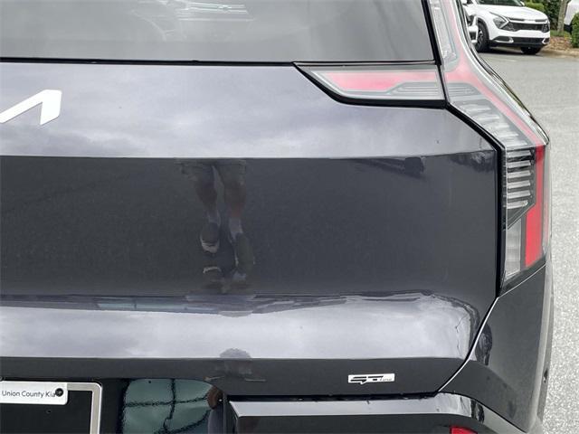 new 2026 Kia EV9 car, priced at $71,790