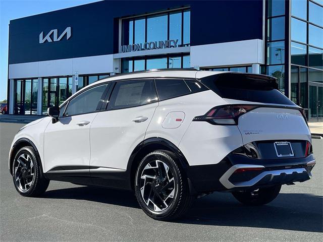 new 2025 Kia Sportage car, priced at $33,878