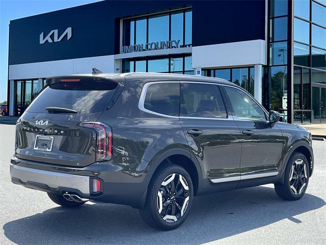 new 2025 Kia Telluride car, priced at $43,130