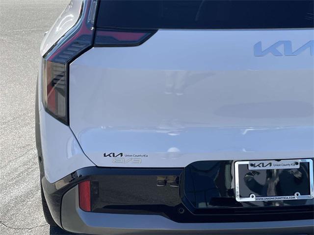 new 2026 Kia EV9 car, priced at $63,880