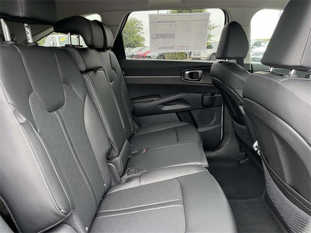 new 2026 Kia Sorento car, priced at $39,092