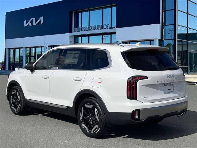 new 2025 Kia Telluride car, priced at $42,405