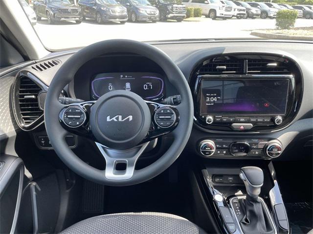 new 2025 Kia Soul car, priced at $24,093