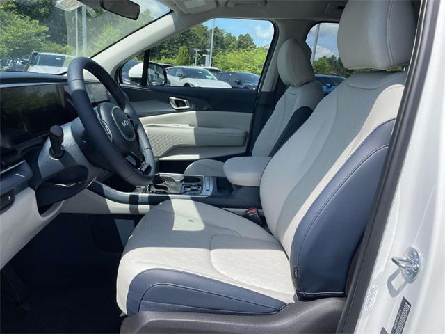 new 2025 Kia Carnival car, priced at $40,670