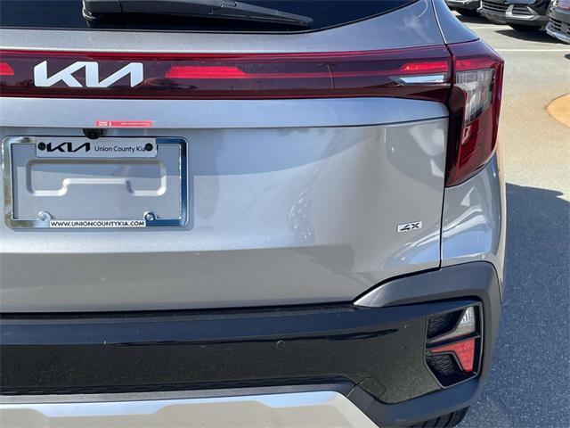 new 2025 Kia Seltos car, priced at $28,905