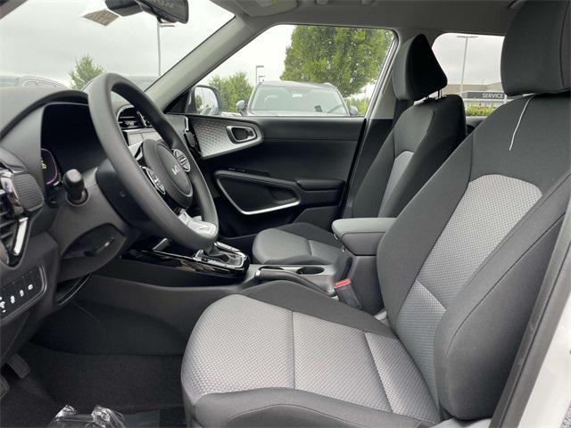 new 2025 Kia Soul car, priced at $24,093
