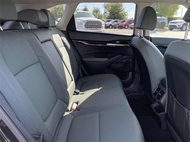 used 2024 Kia Seltos car, priced at $21,900