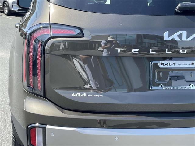 new 2025 Kia Telluride car, priced at $46,080