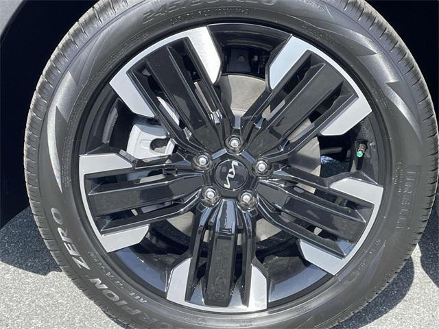 new 2025 Kia Telluride car, priced at $46,080