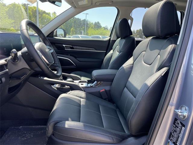new 2025 Kia Telluride car, priced at $47,330