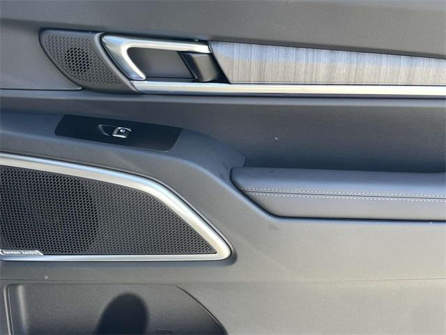 new 2025 Kia Telluride car, priced at $47,330